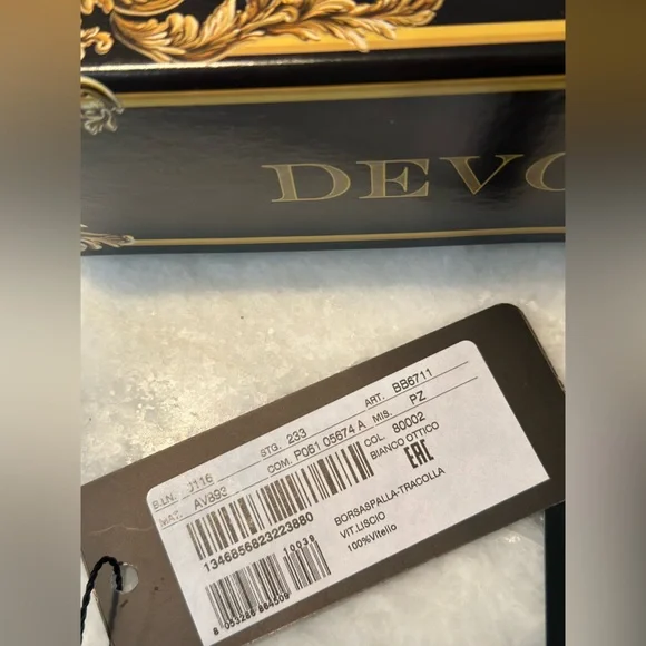 Dolce & Gabbana Small smooth calfskin White Devotion bag - Picture 8 of 11